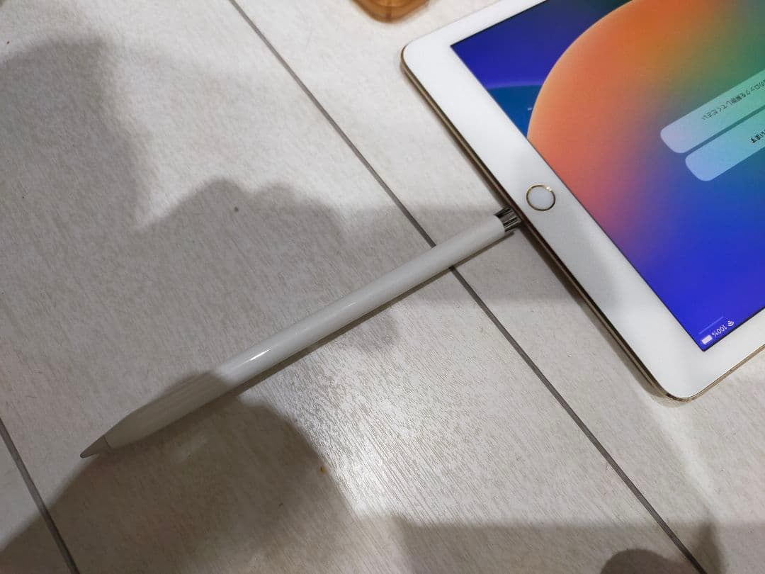 ★【良品】iPad Pro　9.7インチ　32GB　ApplePenci付き