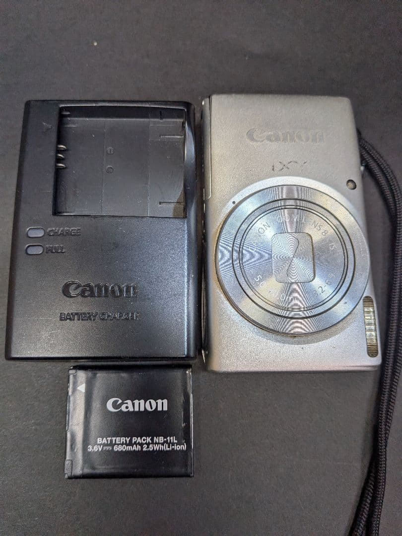 Canon IXY デジタルカメラ 本体とバッテリーセット Zoom　中古