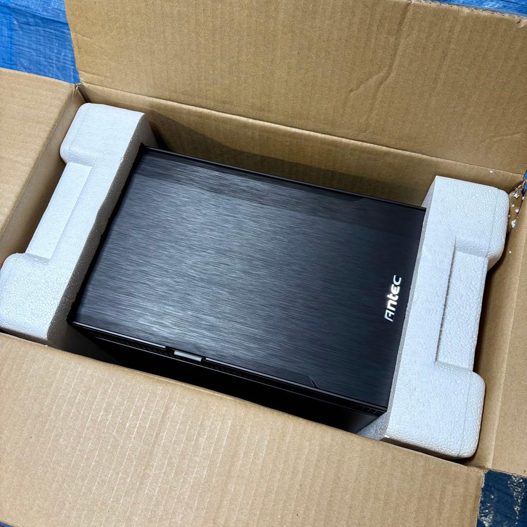 Antec P5 ミドルタワー PCケース