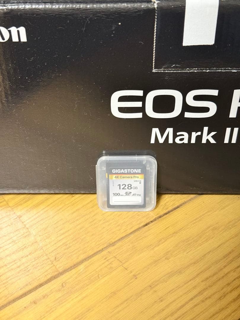 Canon EOS R6 Mark2 ミラーレスカメラ 128Gメモリー付き