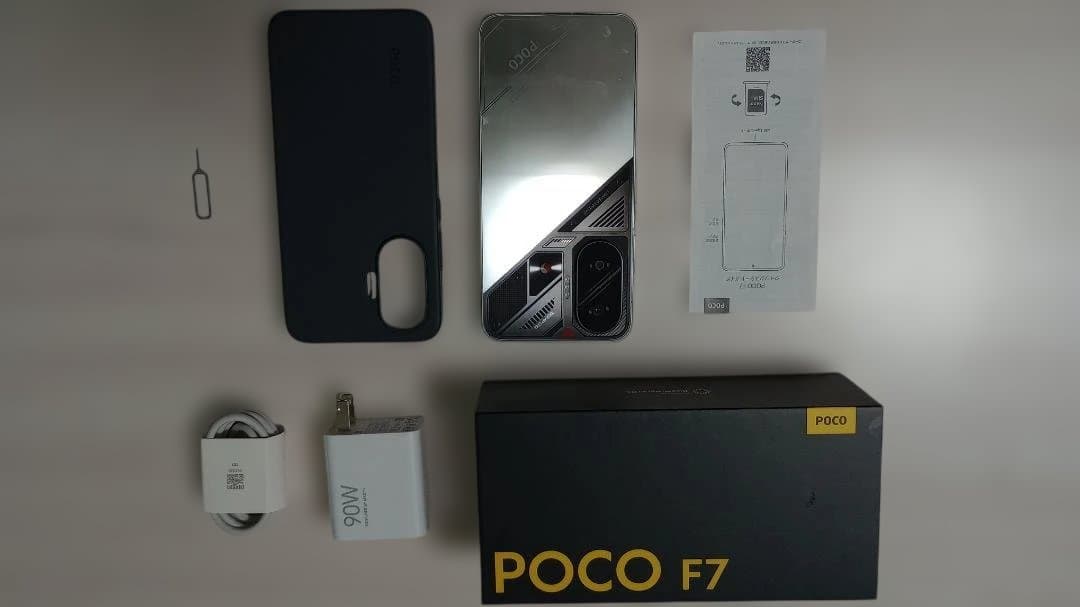 【ほぼ新品】Xiaomi POCO F7 256GB シルバー SIMフリー