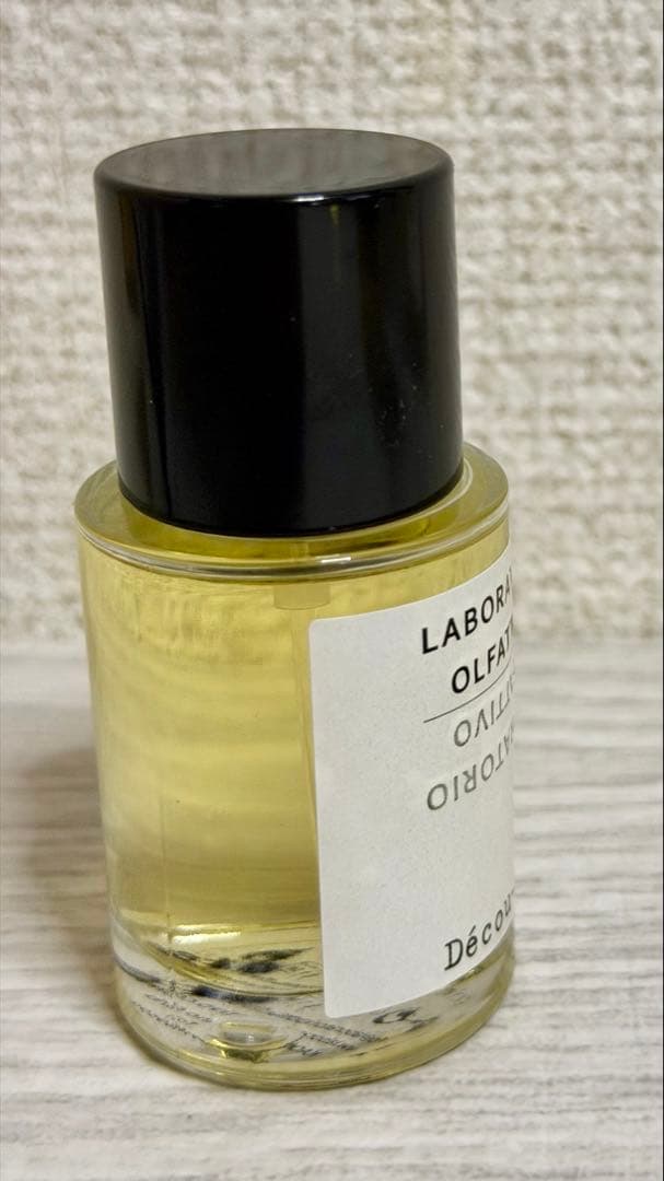 ほぼ新品　デコベール　ラボラトリオ オルファティーボ 30ml 香水