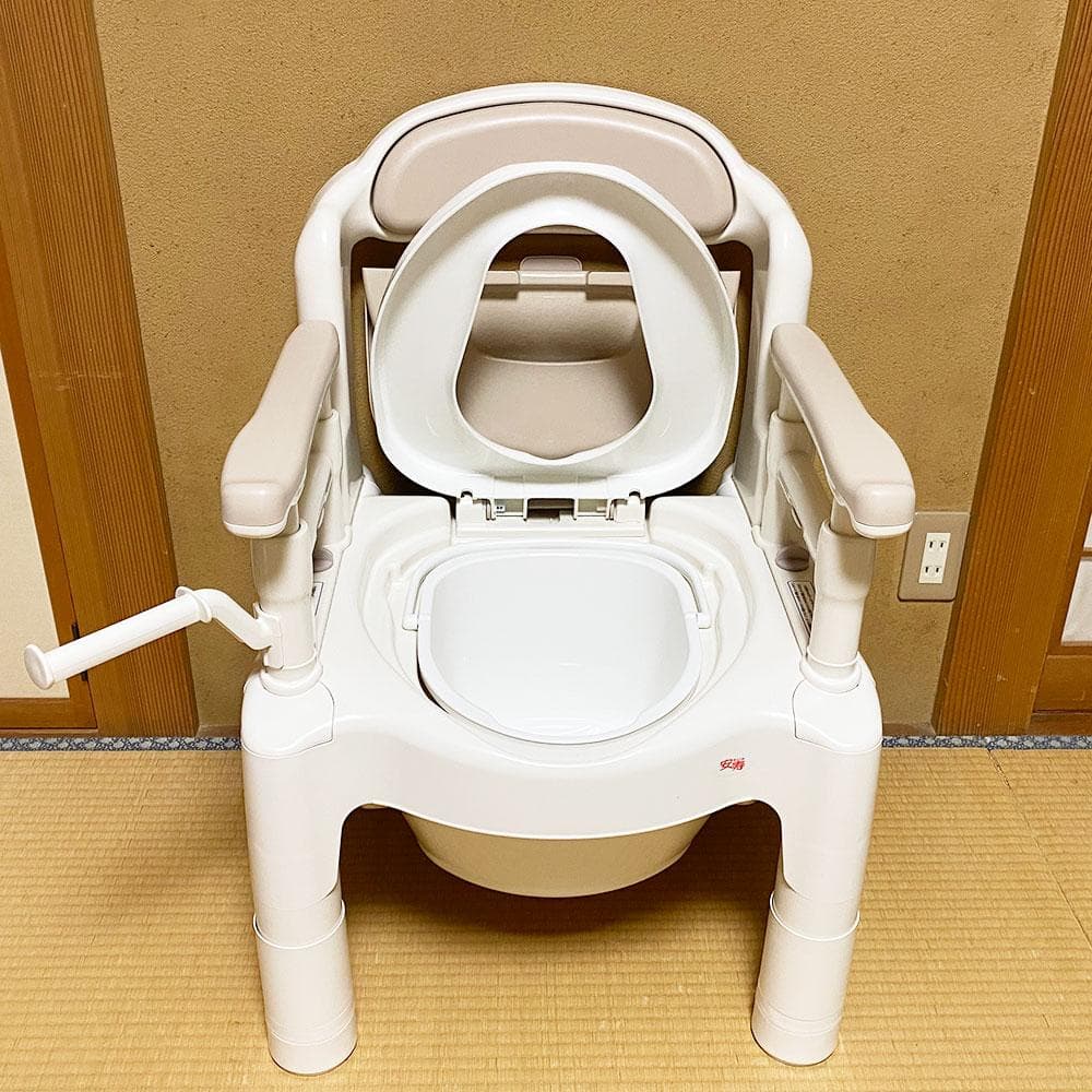 【新品】ポータブルトイレ 安寿 533554 災害対策 介護 ちびくまくん