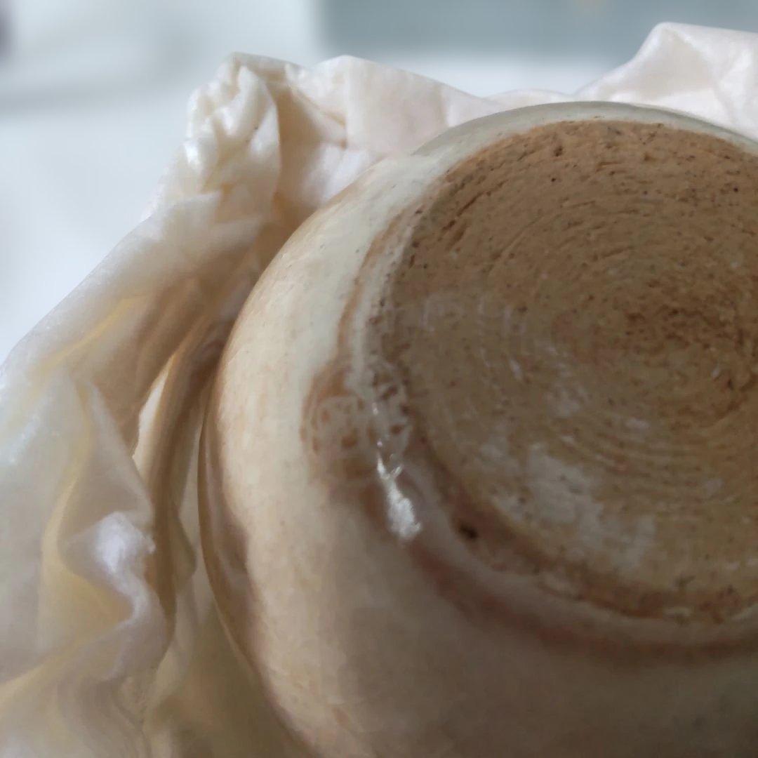 萩焼 文琳茶入 仕覆 有楽緞子 茶道具 茶入 美品 です。
