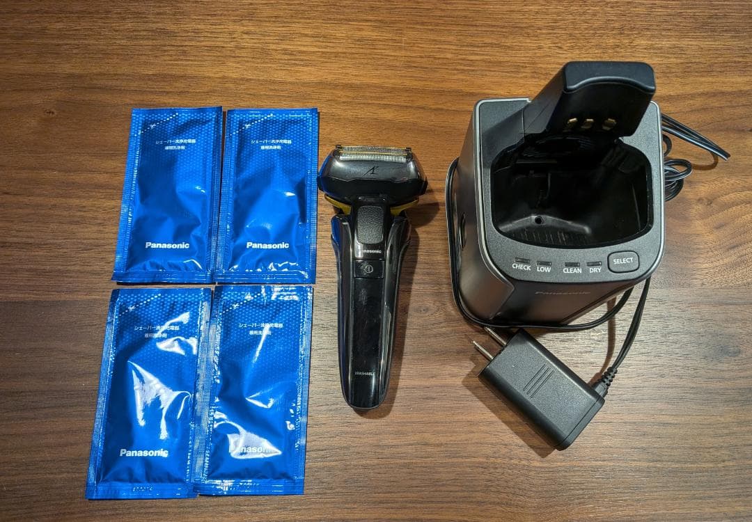 Panasonic ラムダッシュ 5枚刃 シルバー調 ES-LV9E-S