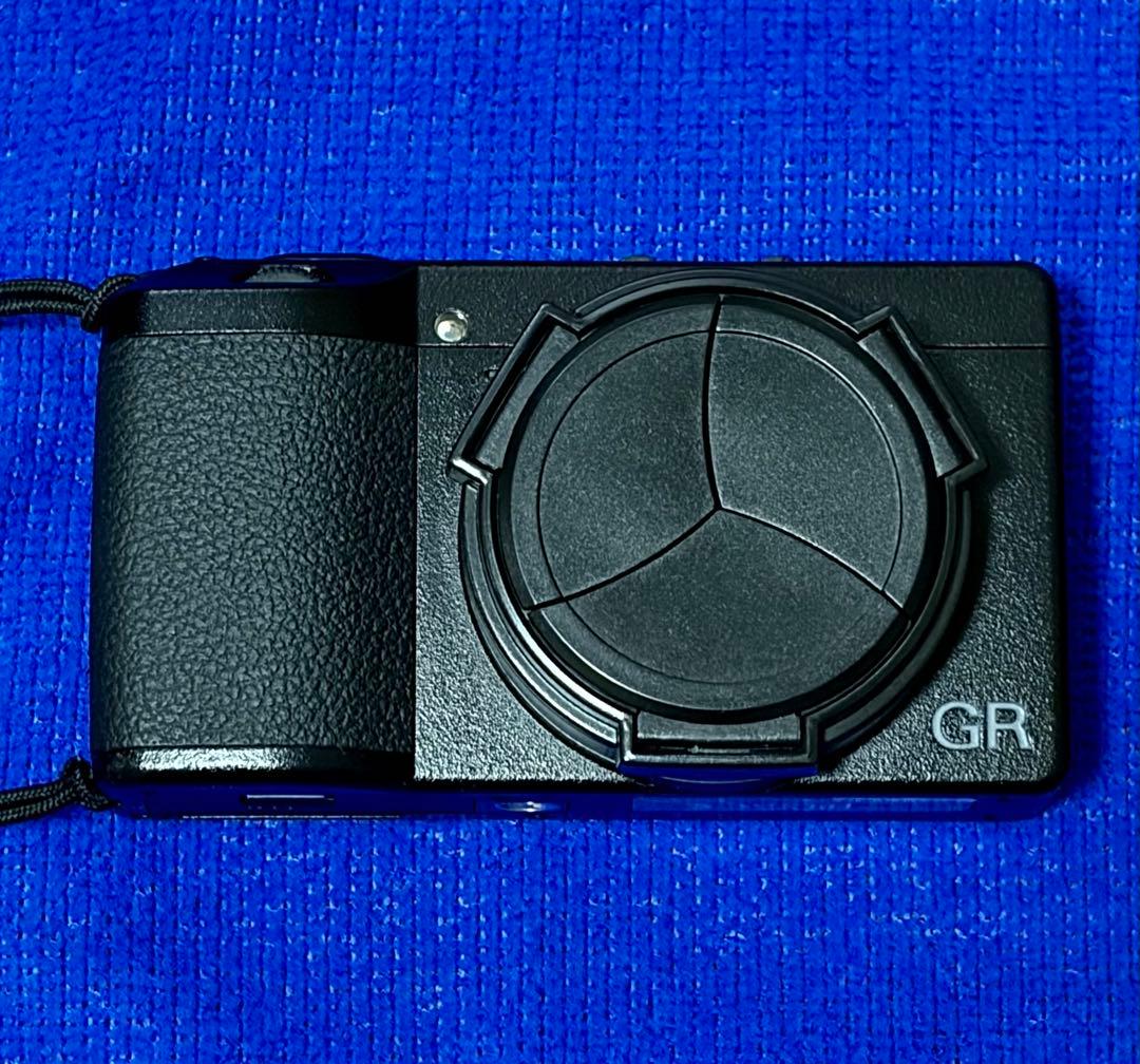 RICOH GR 3 X 保護フィルター、予備バッテリー、自動開閉キャップ付