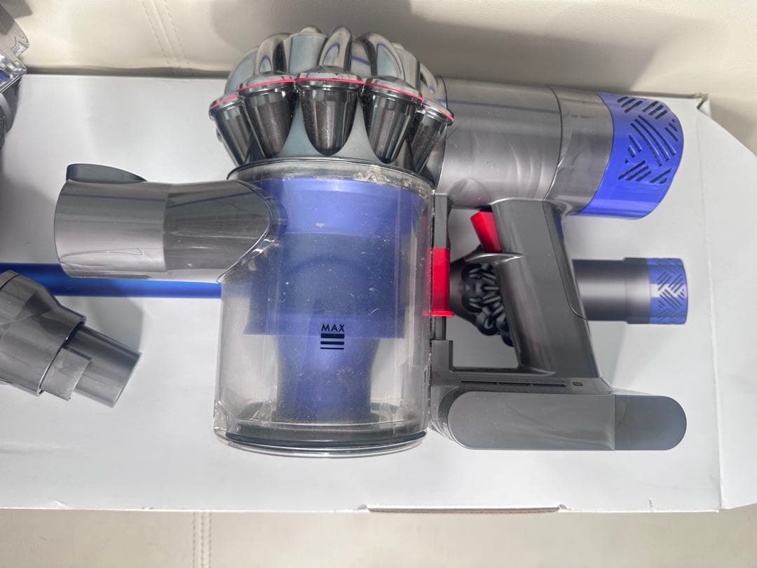 dyson sv09 (Dyson V6 Fluffy) コードレス掃除機
