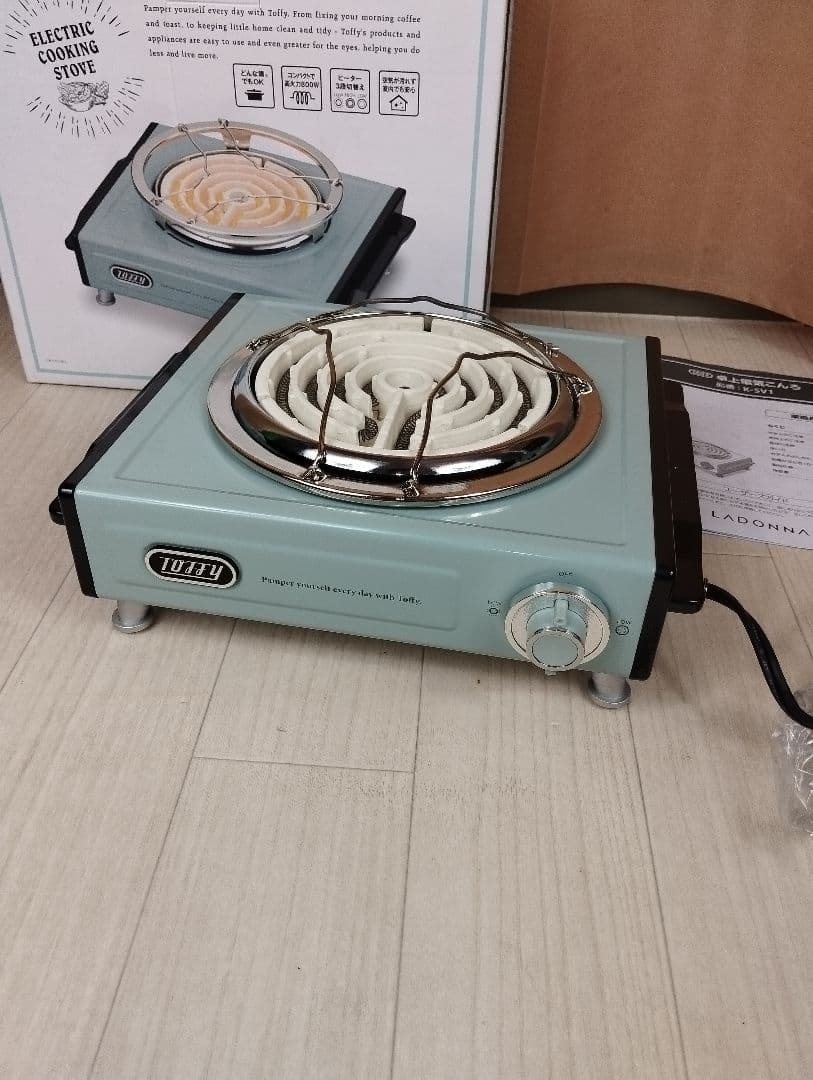 極美品　TOFFY 卓上電気コンロ 800W ペールアクア　箱あり　説明書あり