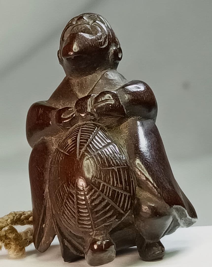 金蒔絵 印籠 「鹿の図」柘植彫 根付 「旅人」珊瑚 織締