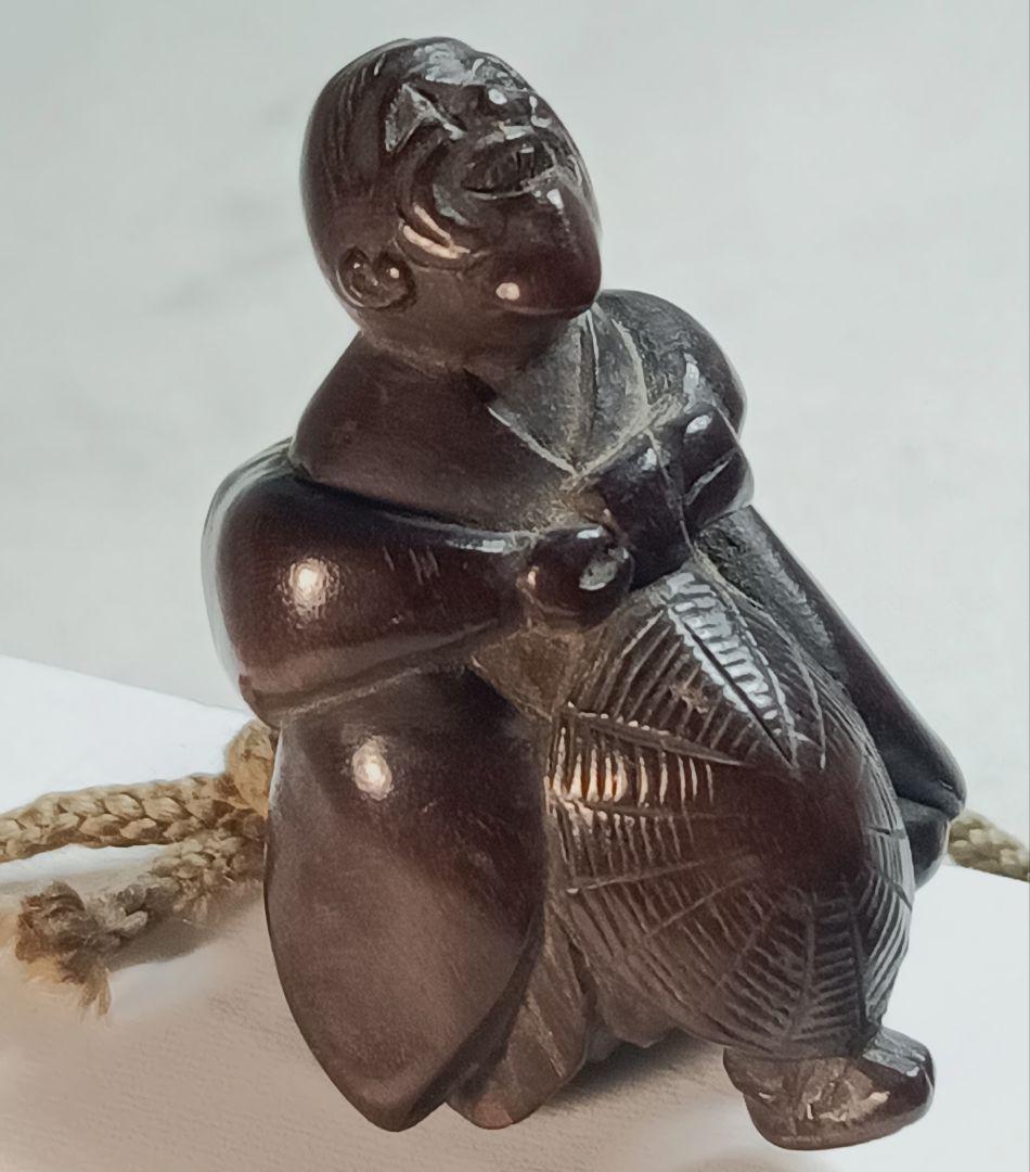 金蒔絵 印籠 「鹿の図」柘植彫 根付 「旅人」珊瑚 織締