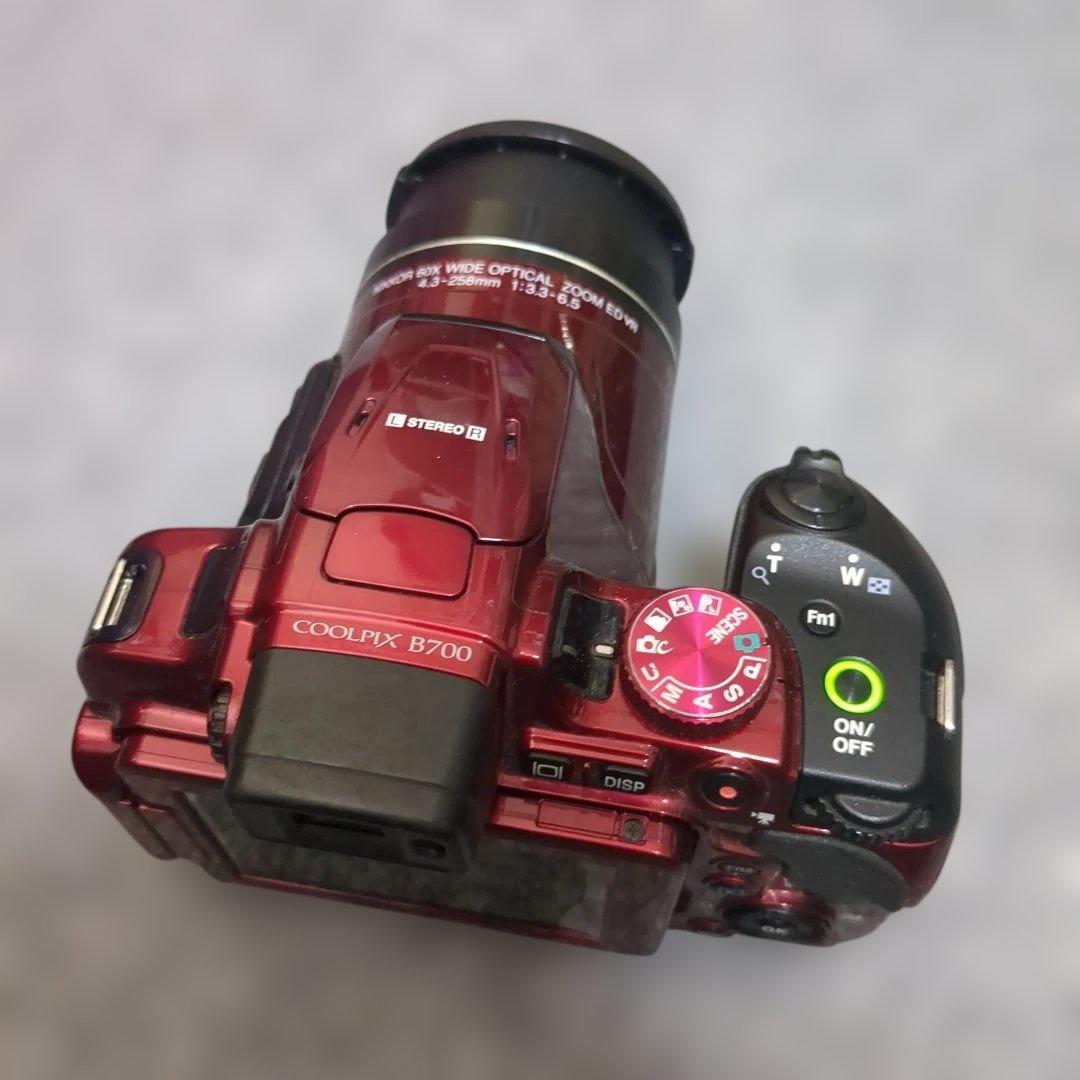 Nikon COOLPIX B700 赤