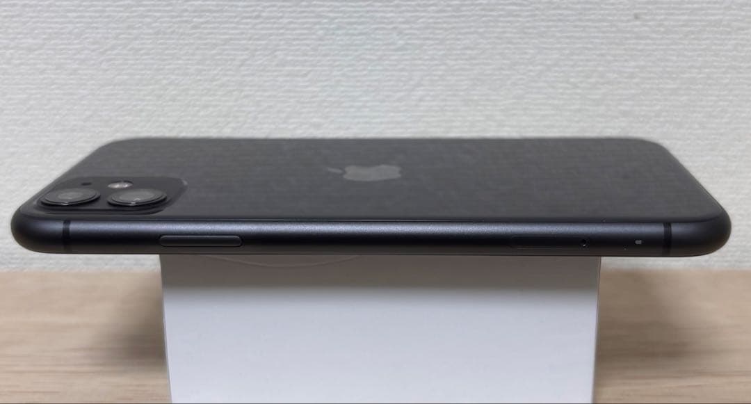 iPhone11 64GB ブラック SIMフリー 本体のみ