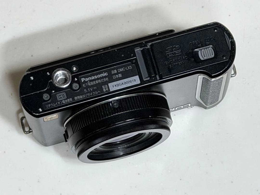 LUMIX DMC-LX3【防湿庫保管】革ケース・ワイコン予備バッテリー付