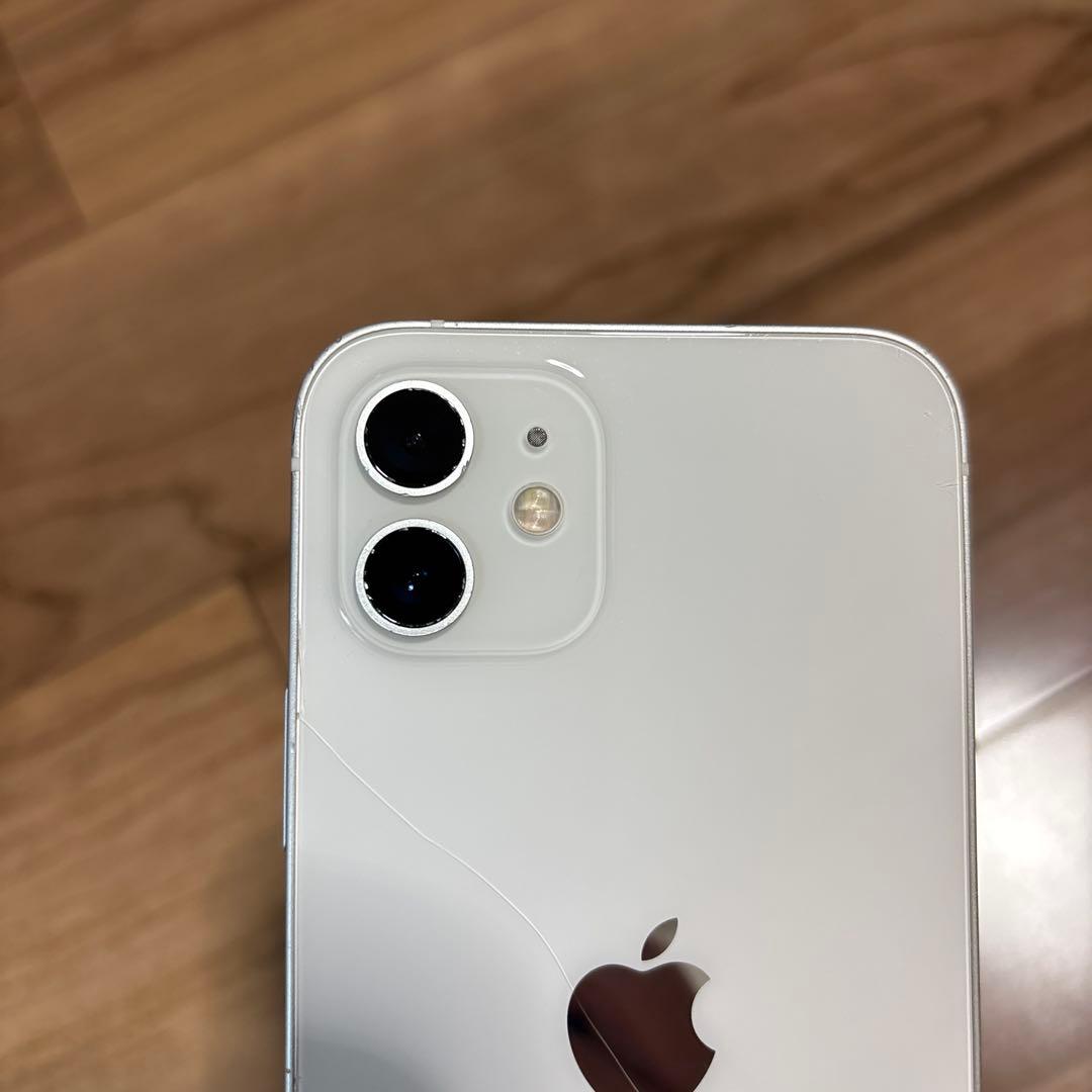 iPhone12 ホワイト　128GB 本体のみ