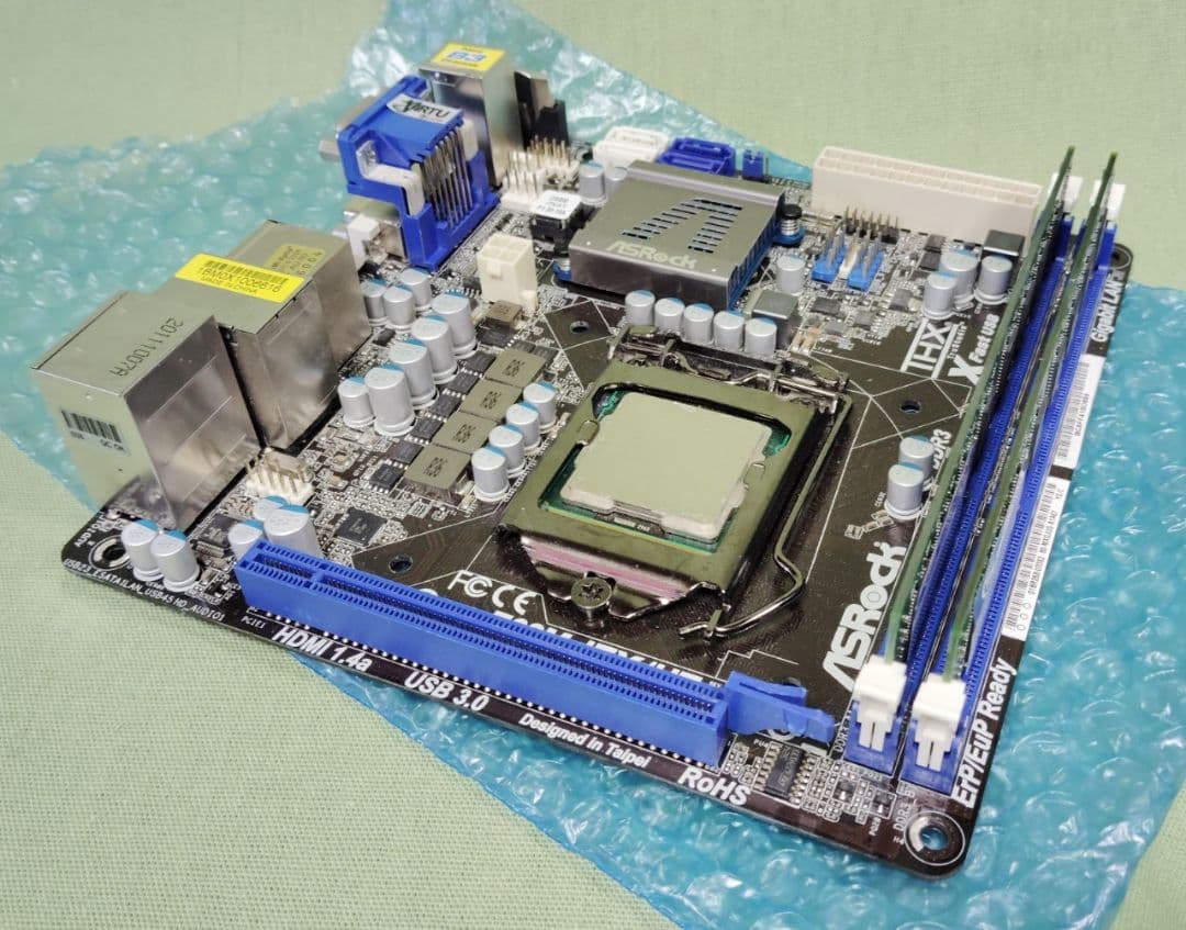 ITX ASRock Z68-ITX Core i7 LGA1155 マザー