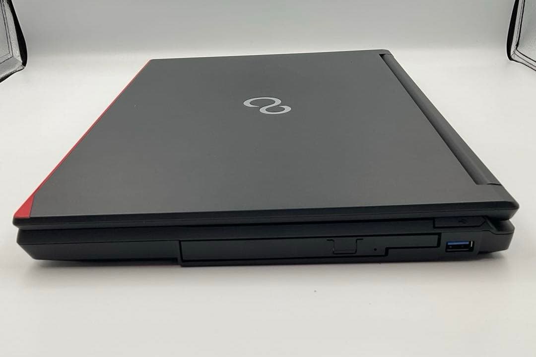 【格安】富士通LIFEBOOKA576/Core i5第6世代/SSD256GB