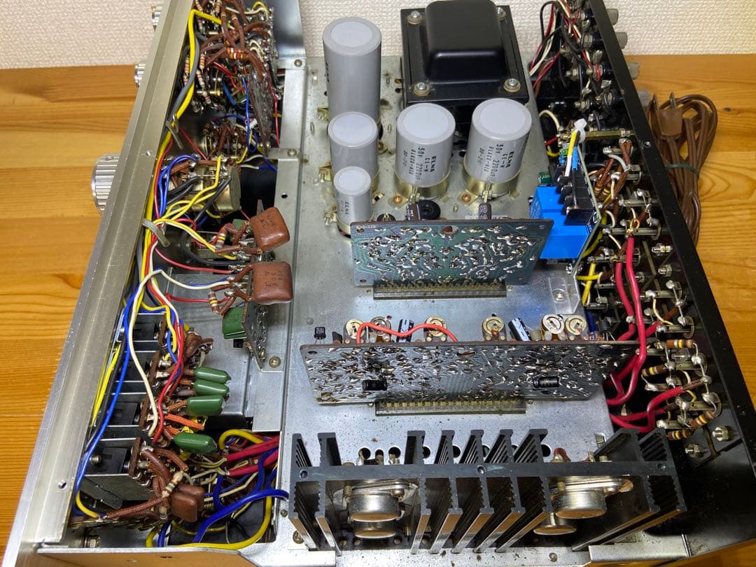 TRIO KA-4000 プリメインアンプ
