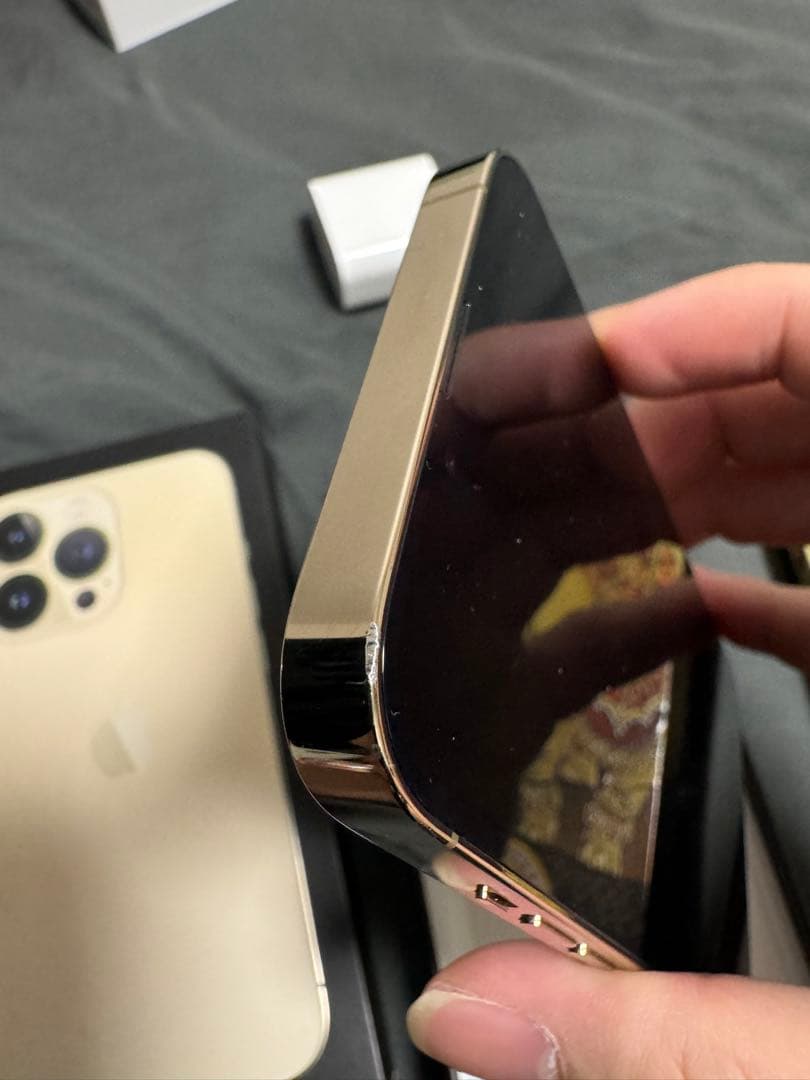 【美品】Iphone 13 Pro 256GB ゴールド シムフリー セット