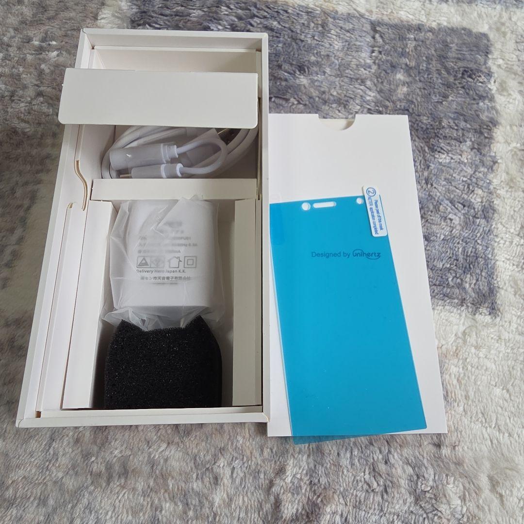 スマートフォン本体 uniheartz Titan Slim