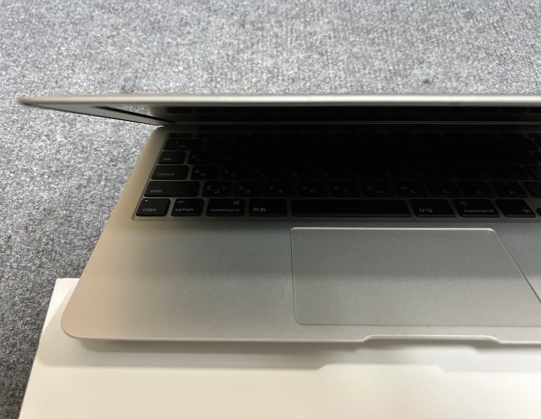 極上 MacBookAir 2015 i7 2.2Ghz 8Gb 11インチ
