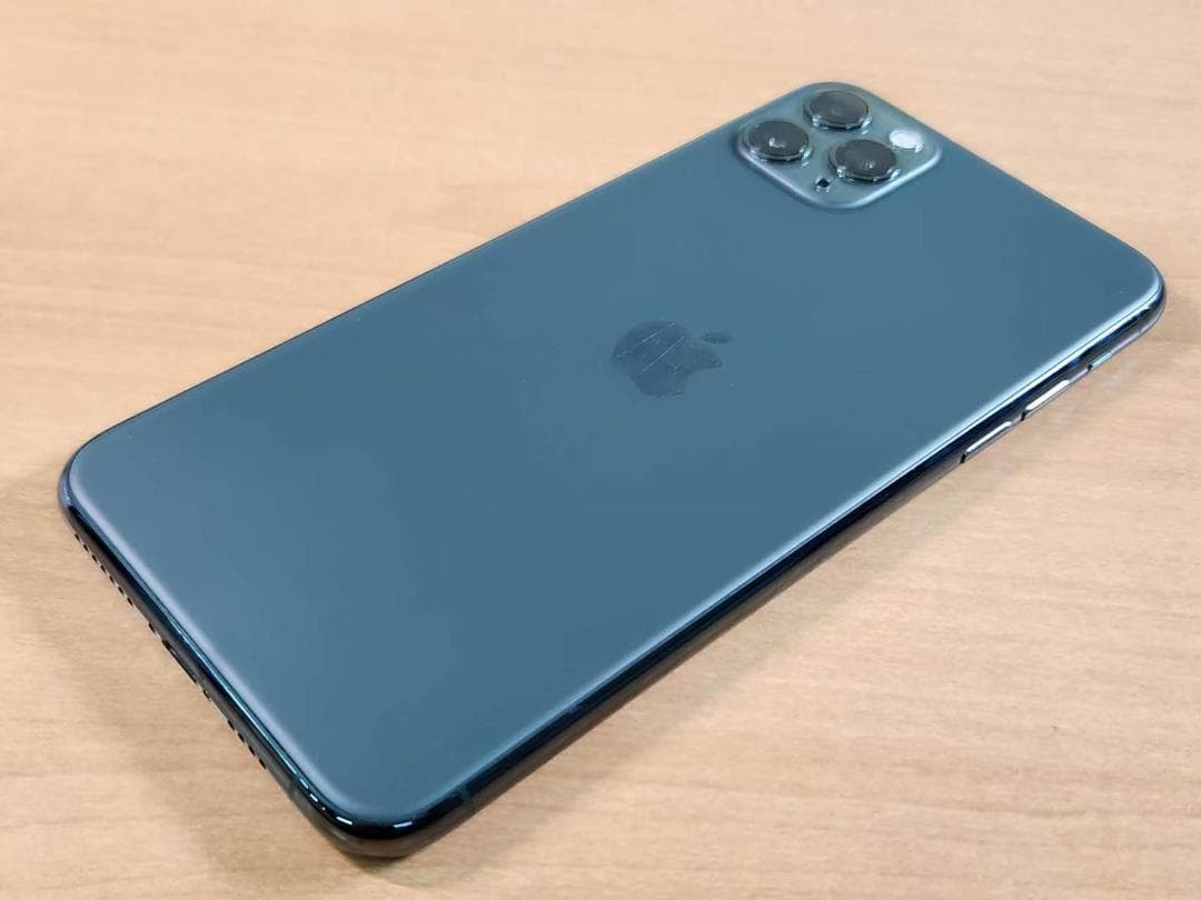 スマートフォン本体 040300K iPhone 11 Pro Max A2218 64GB