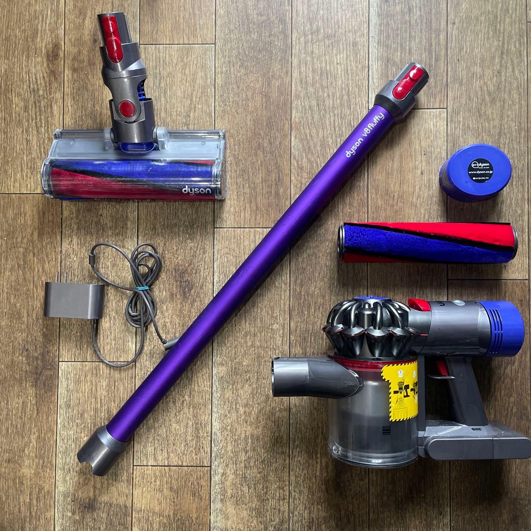 Dyson V8スティッククリーナー