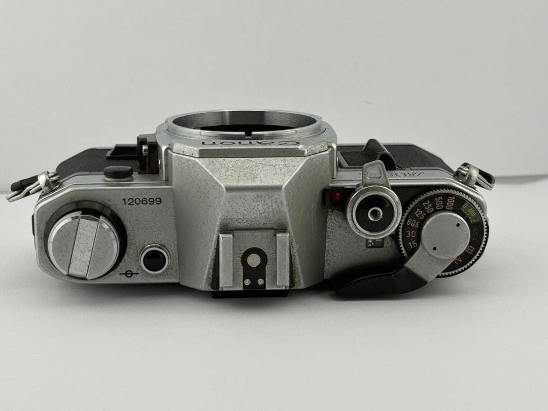 ★キヤノンCanon AE-1 ボディ　シルバー