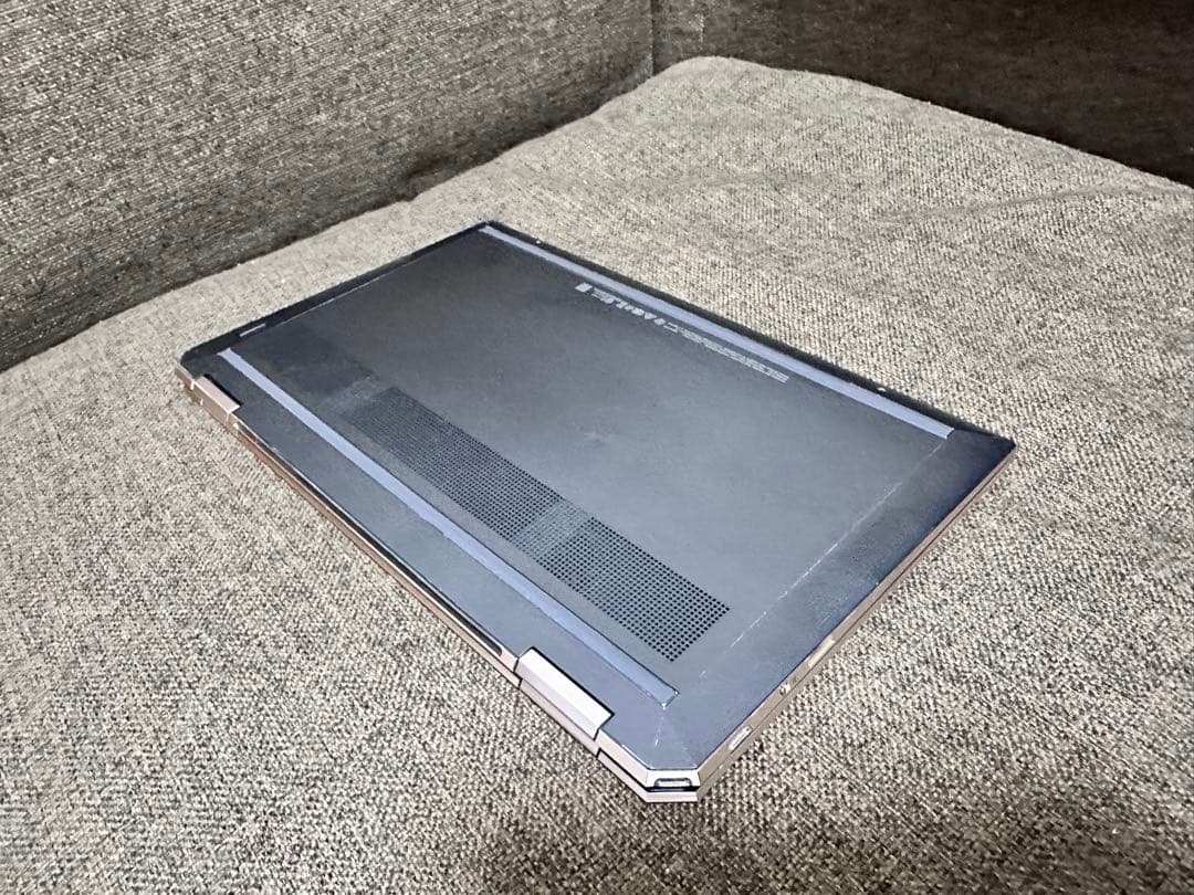 HP Spectre x360 2in1 ノートPC i5 バッテリー100%