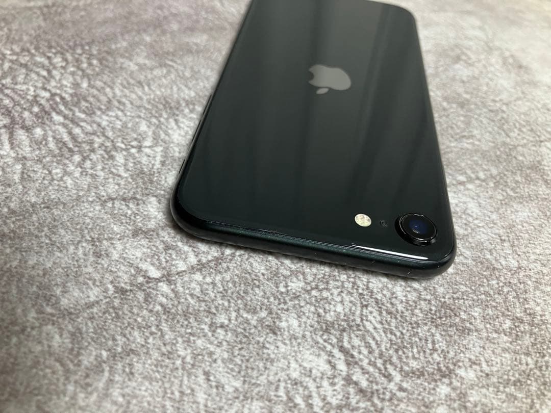 iPhone SE 第2世代 64GB SIMフリー