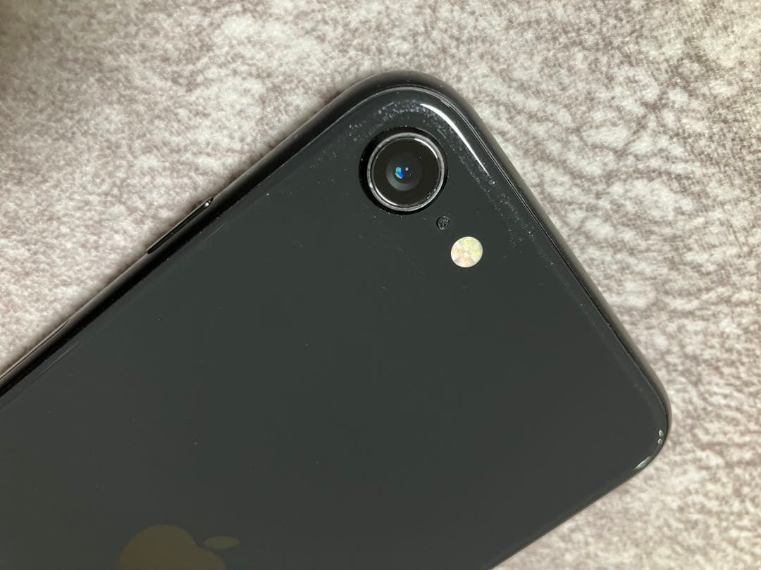 iPhone SE 第2世代 64GB SIMフリー