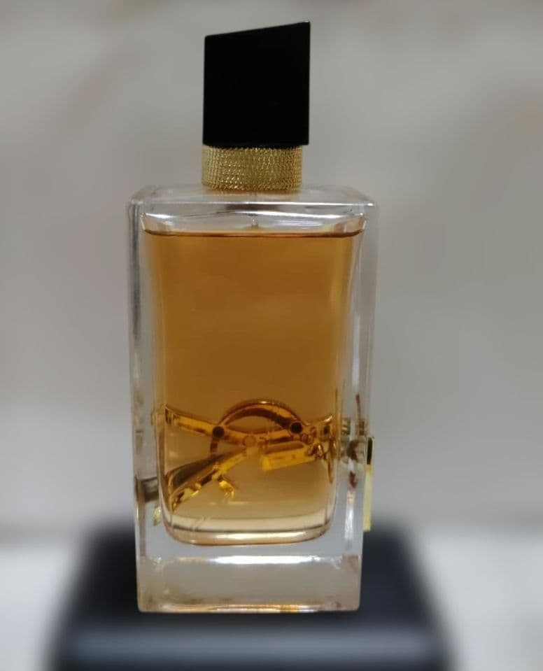 イブサンローラン（YSL）リブレ オーデパルファム　90ml