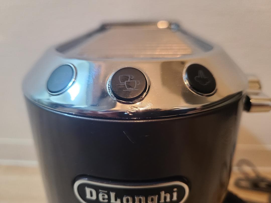 DeLonghi デロンギ デディカ アルテEC885J-GY