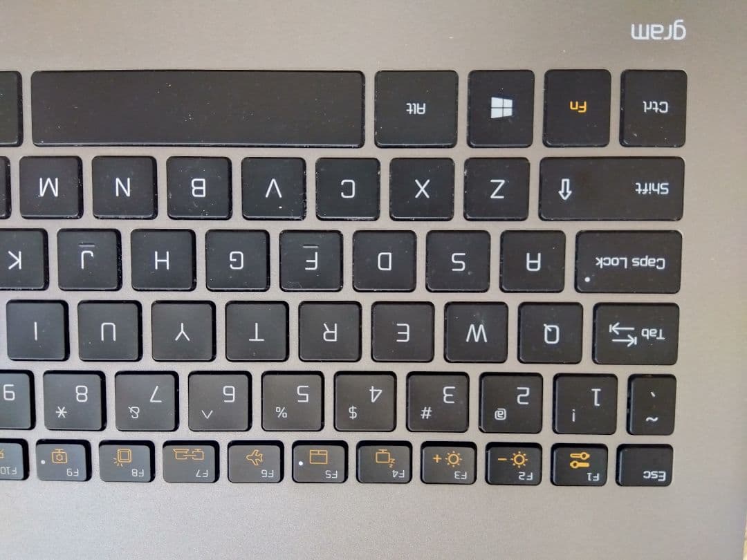Windowsノート本体 LG gram 17 1035G7 8GB 256GB 17Z90N-VA52J