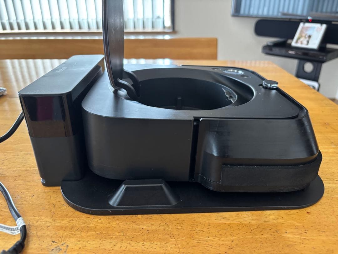 アイロボット ブラーバ　M6 iRobot 床拭き
