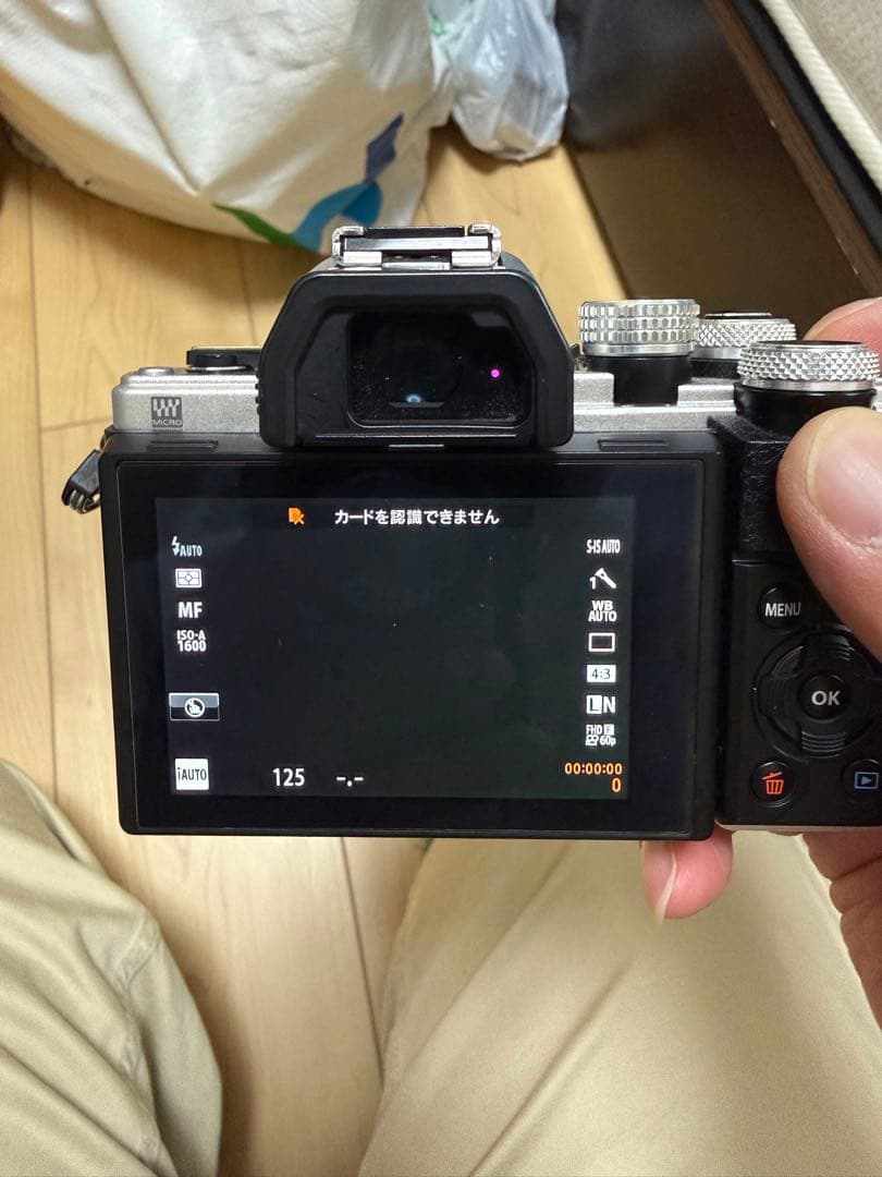 OLYMPUS OM-D E-M10 MarkⅡ デジタルカメラ