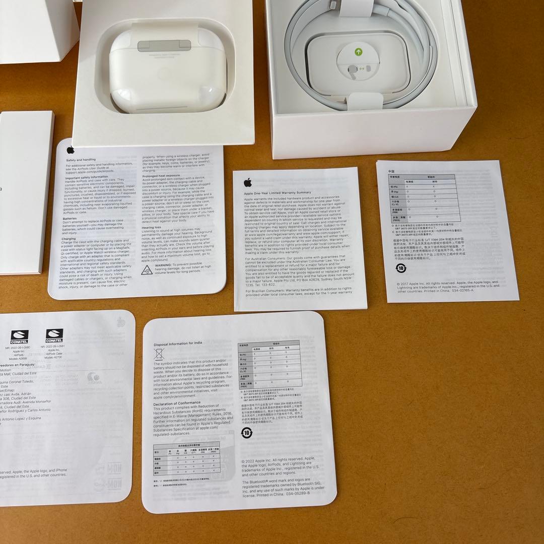 AirPods Pro 2nd Generation イヤホン 中古 一部傷有り