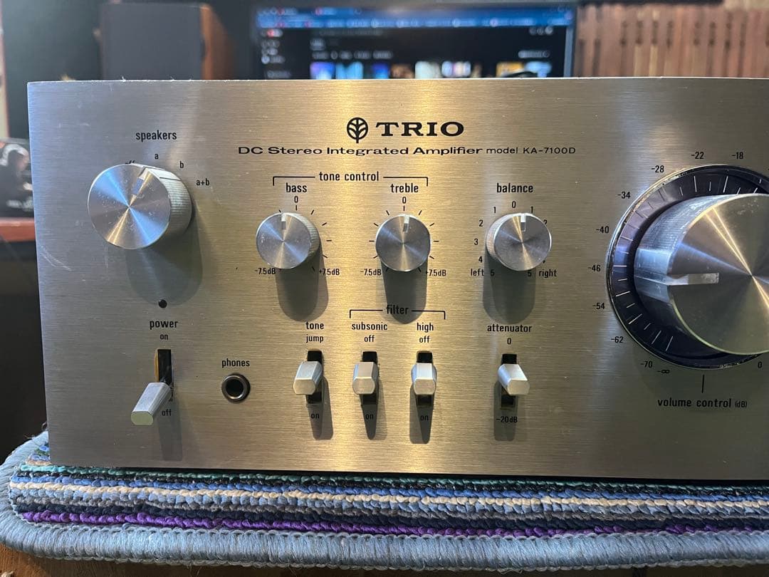 TRIO KA-7100D プリメインアンプ