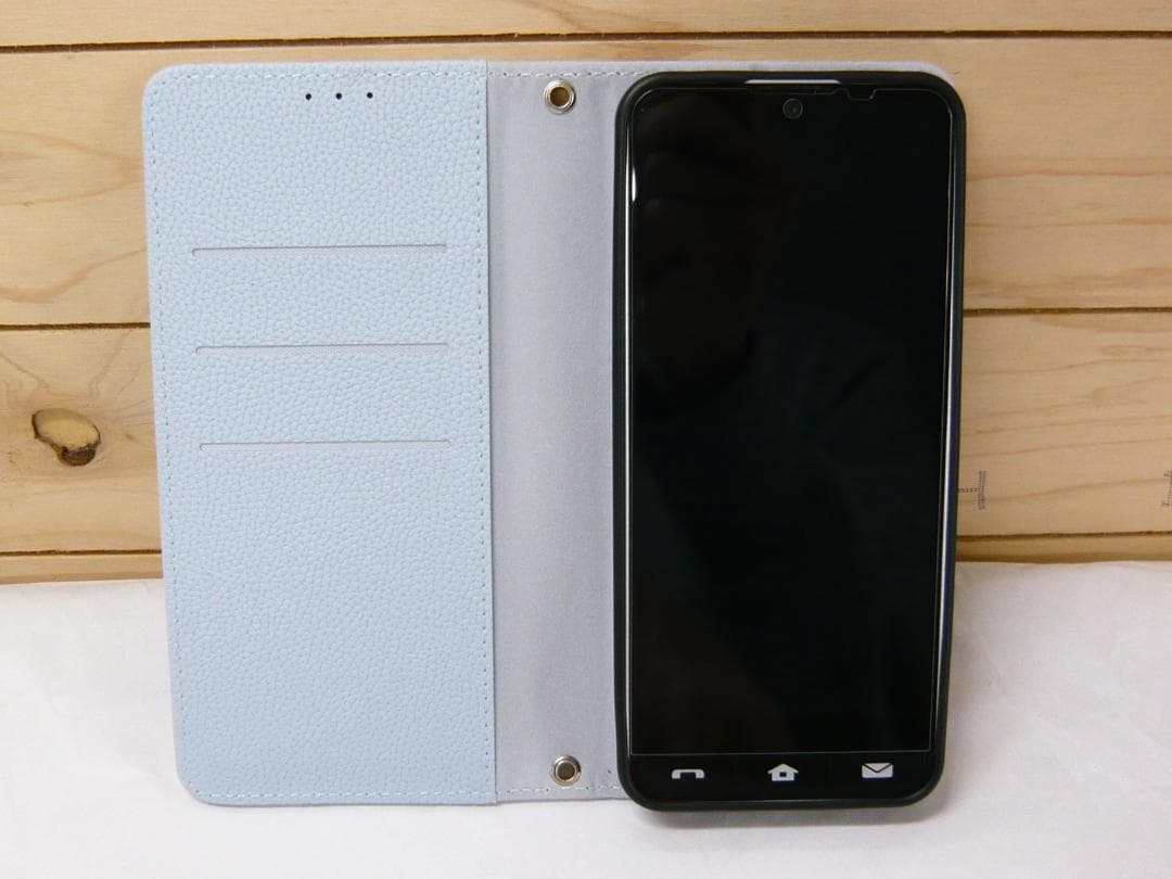 BASIO active SHG09 au シルバー 本体 ケース 64GB