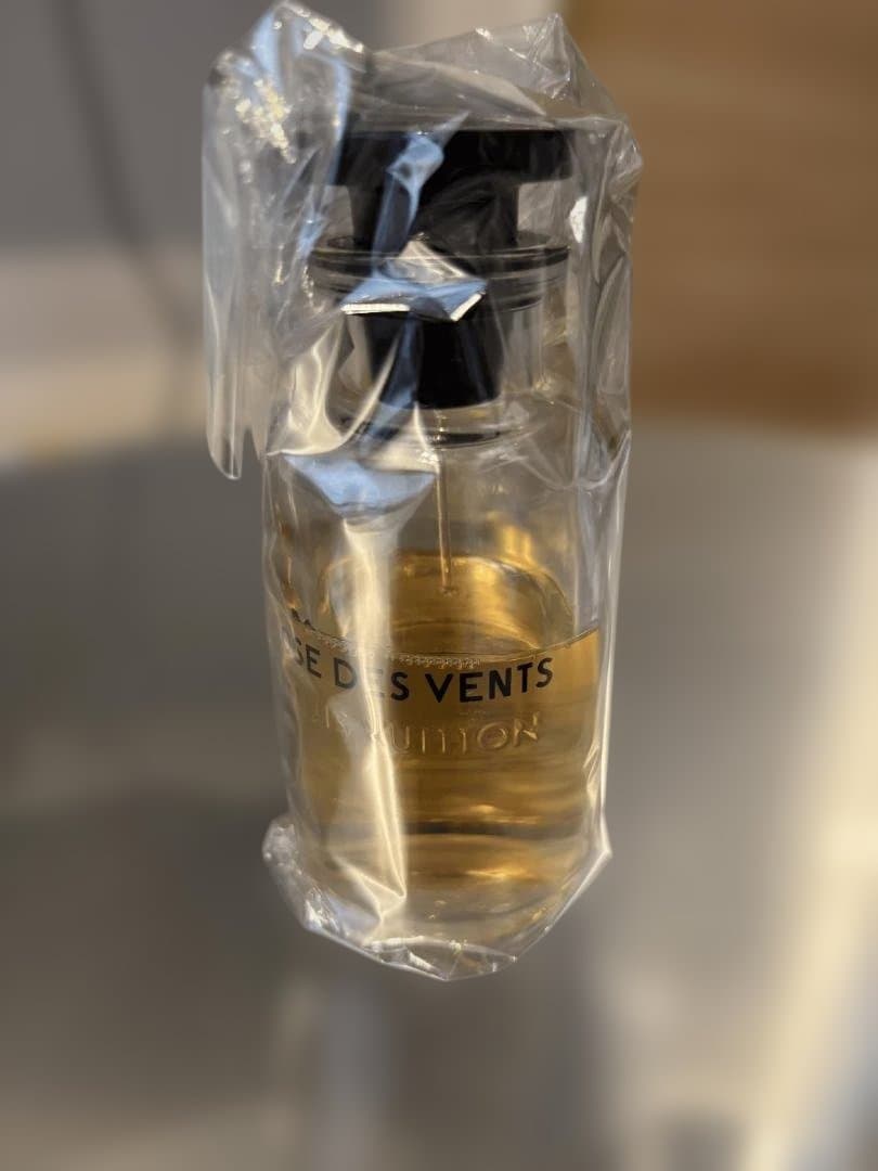 ルイ・ヴィトン ローズ・デ・ヴァン オードゥ パルファン 100ml