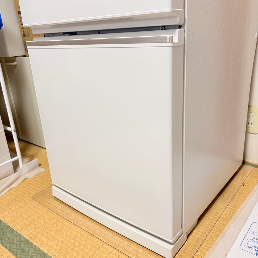美品☆2024年製 三菱電機 3ドア冷蔵庫 272L MR-CX27K-W