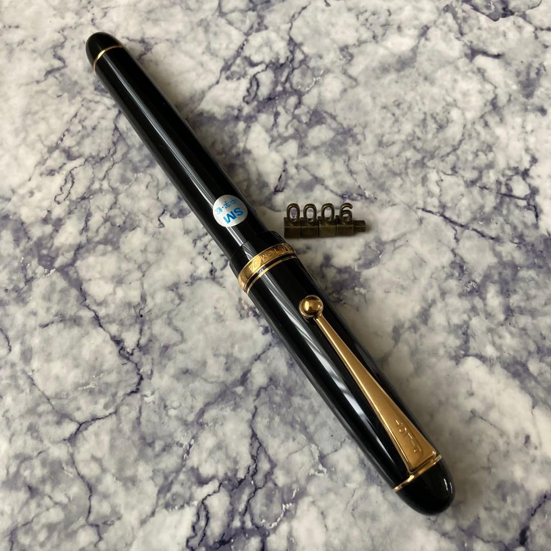 #0006オーバーホール済み 万年筆 パイロット PILOT カスタム 14k