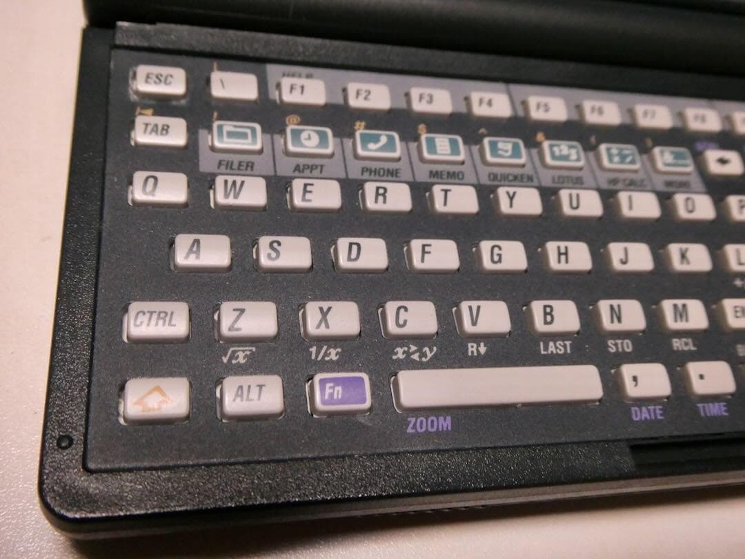 その他ノートPC本体 HP200LX