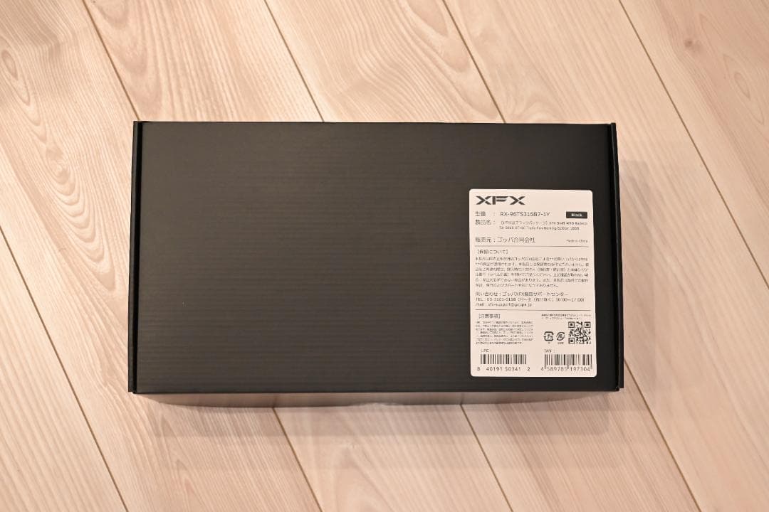 グラフィックボード・グラボ・ビデオカード XFX SWIFT RX 9060 XT OC Triple 16GB