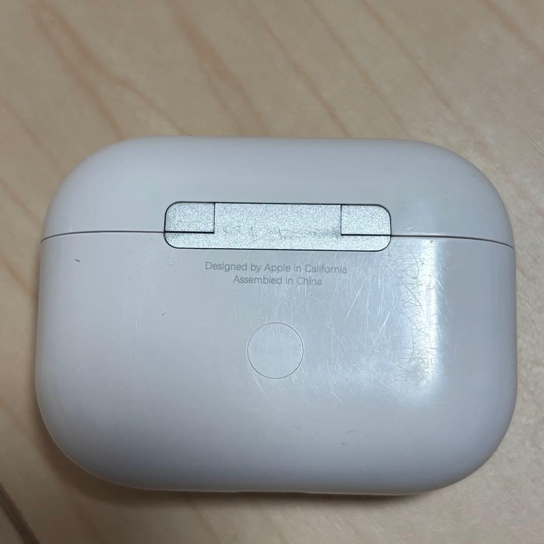 Apple AirPods Pro 2本体
