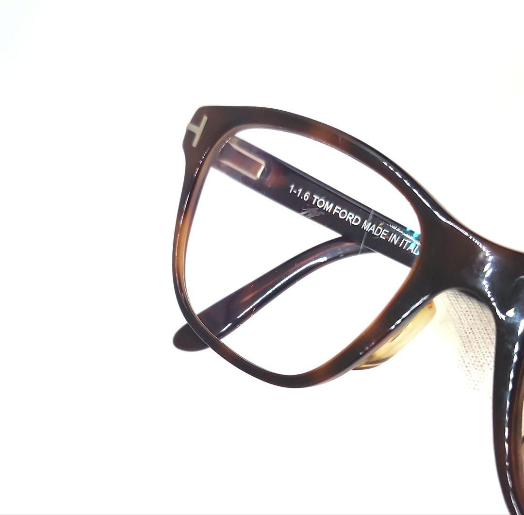 TOM FORD　トムフォード　眼鏡　TF5196
