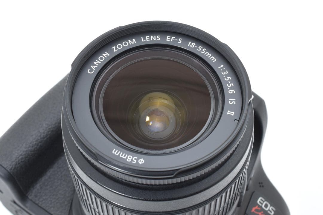 ✨美品✨Canon Kiss X8i 初心者向け 簡単操作 即購入◎ レンズ付き