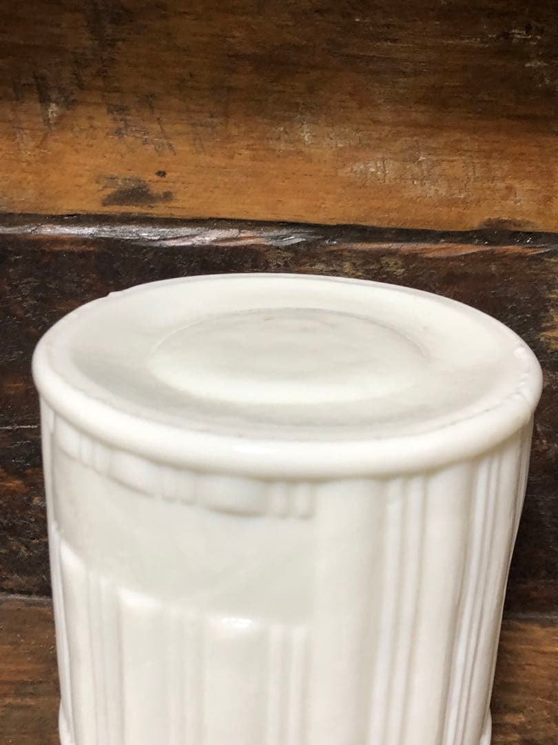 ミルクガラス　乳白ガラス