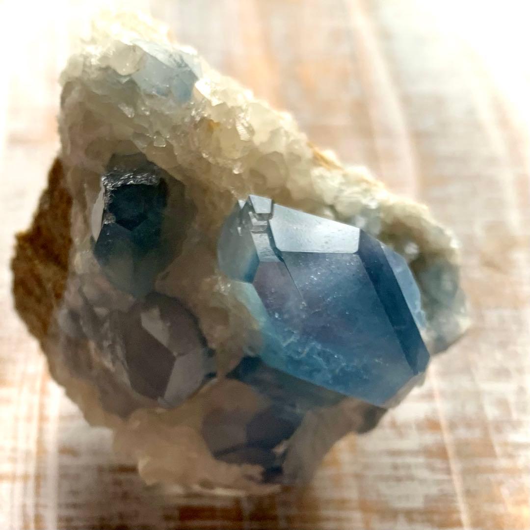 希少！カルサイト共生のセレスティン結晶標本Ｅ/原石 鉱物/クラスター