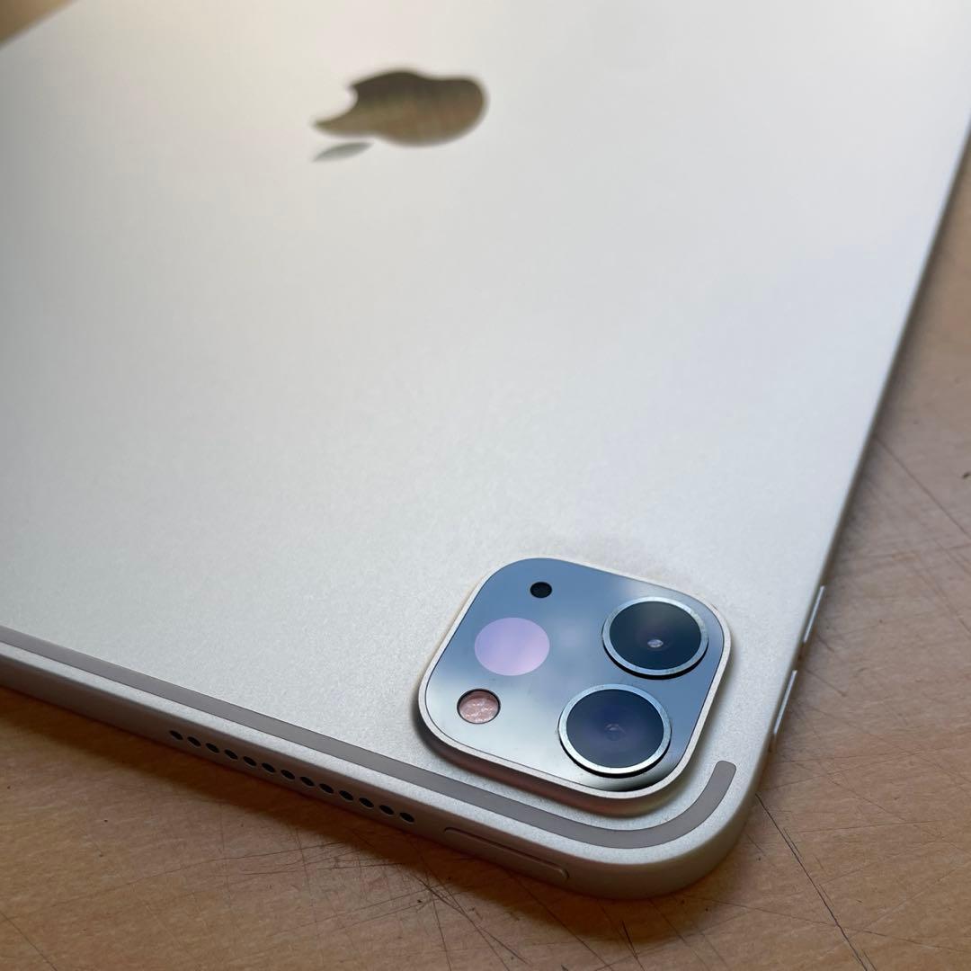 iPad Pro 11インチ　第2世代　シルバー　128GB 超美品　#5