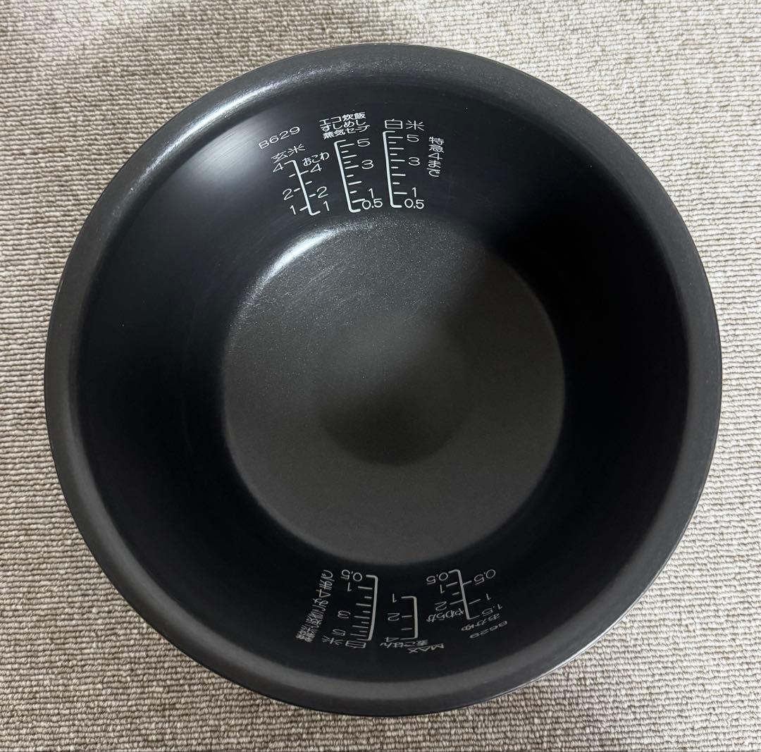 【美品】象印 炎舞炊き 圧力IH炊飯ジャーNW-FA10 動作保証